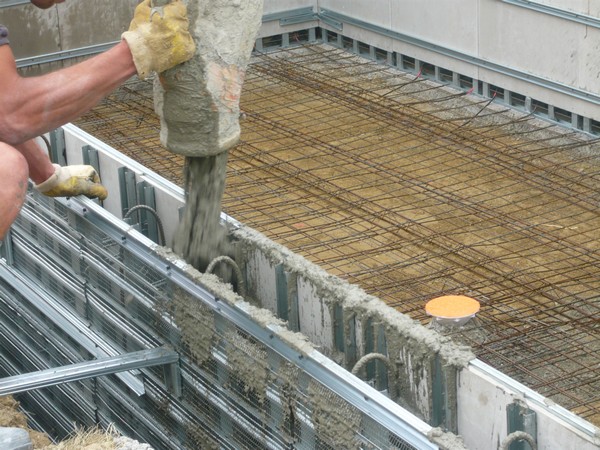 marinal-system-etapes-construction-piscine-coulage-beton-monobloc